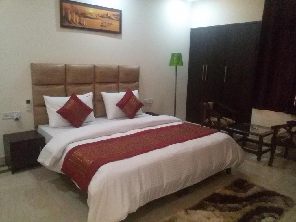 Hotel Smart Inn 2 新德里 外观 照片