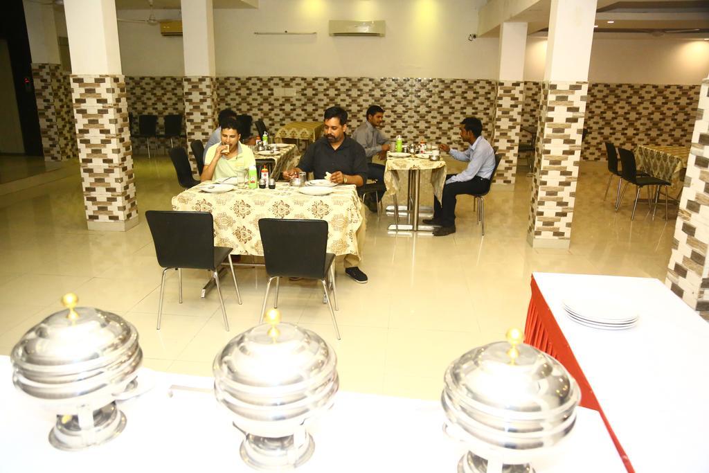 Hotel Smart Inn 2 新德里 外观 照片