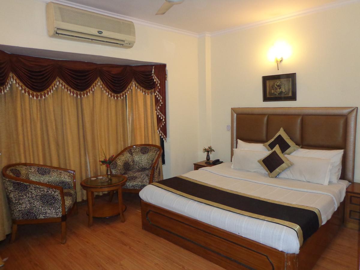 Hotel Smart Inn 2 新德里 外观 照片