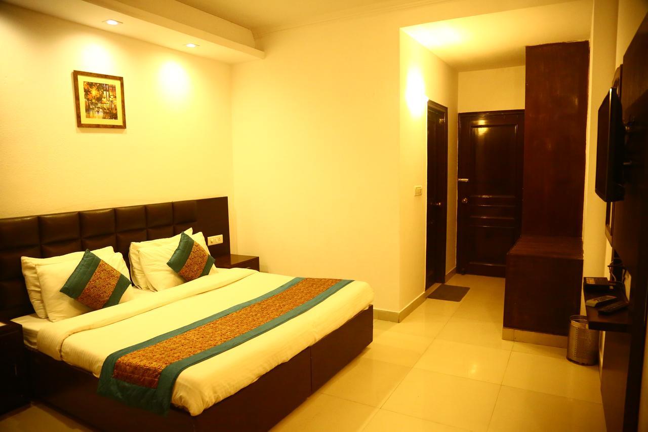 Hotel Smart Inn 2 新德里 外观 照片